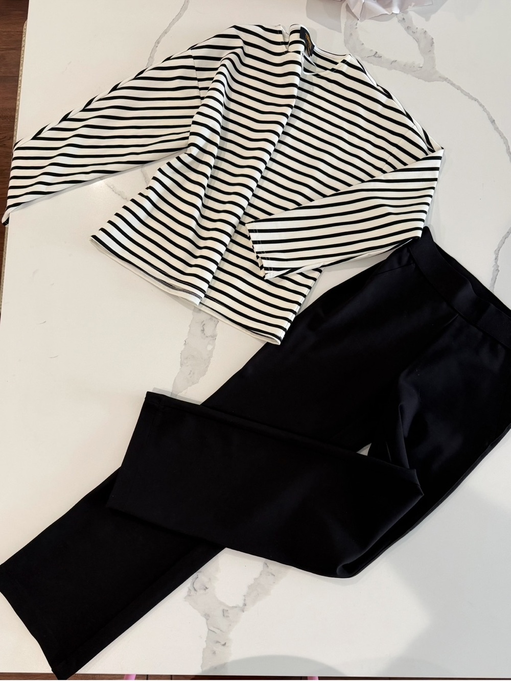 Truth by Republic 2 piece Black Women's Tailored Pants - Striped 3/4 sleeve top